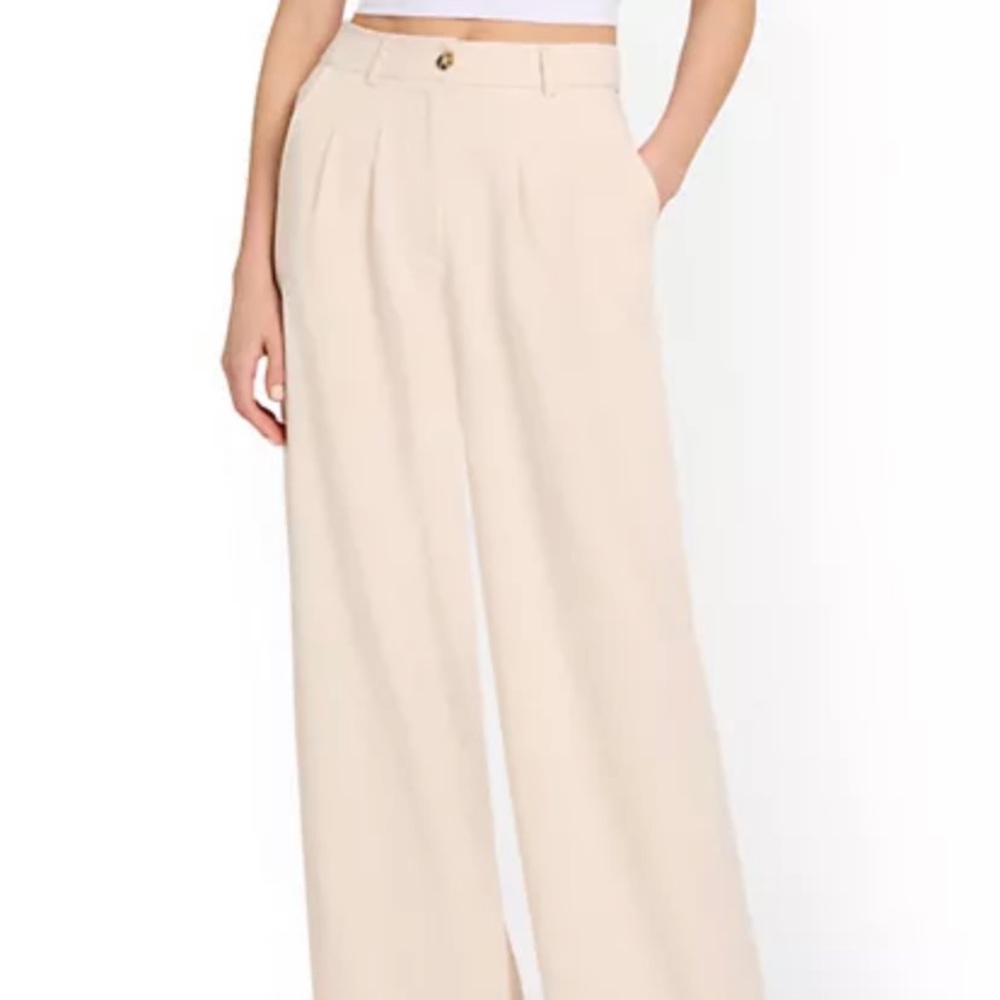 Pleated WideLeg Pant